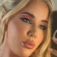 Savannah Bond Nahé