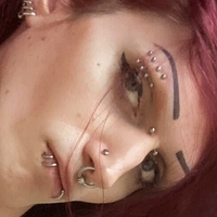 Scarlet Anahita Nahé