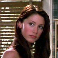 Shannon Elizabeth Nahé
