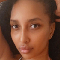 ShayLiving Nahé