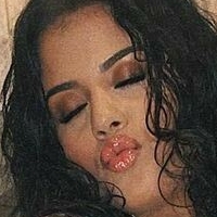 shegotdesiress Nahé