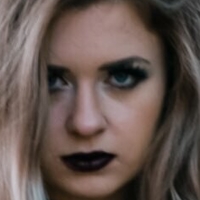 Shelby Dueitt Nahé