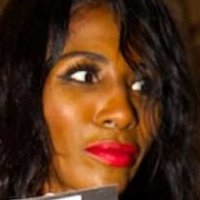 Sinitta Renet Malone Nahé