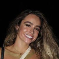 Sommer Ray Nahé