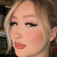 Stacked Blonde Nahé