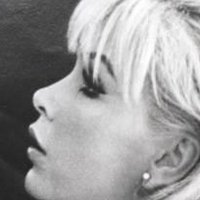 Stella Stevens Nahé