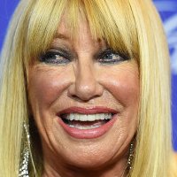 Suzanne Somers Nahé