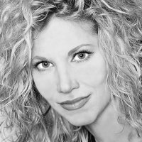 Suzette Andrea Nahé