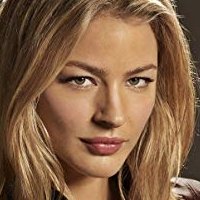 Tabrett Bethell Nahé