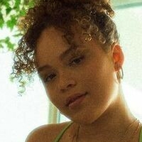 Tahani Anderson Nahé