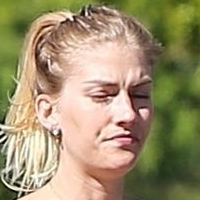 Taylor Neisen Nahé
