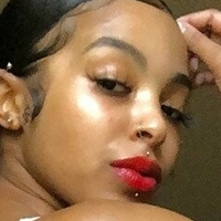 Tee Marie Nahé