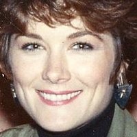 Terri Treas Nahé