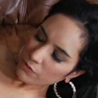 Tia Cyrus Nahé