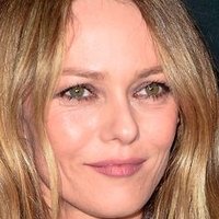 Vanessa Paradis Nahé