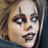 Velvet Tat Nahé