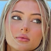 Victoria Rozmajzl Nahé