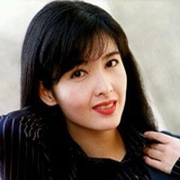 Vivian Chow Nahé