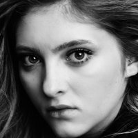 Willow Shields Nahé