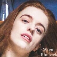 Wren Rhubarb Nahé