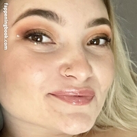 xxxsabrinamay Nahé
