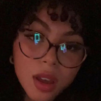 ykJazlyn Nahé