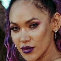 your-step-sister Nahé