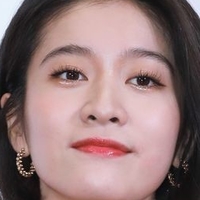 Zhang Xueying Nahé