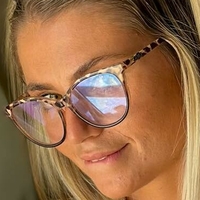 ZoeBlondy Nahé
