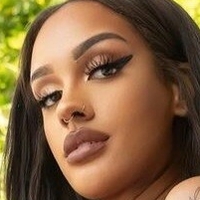 Zoey Sinn Nahé
